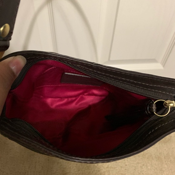 Coach smaller purse - Picture 2 of 2